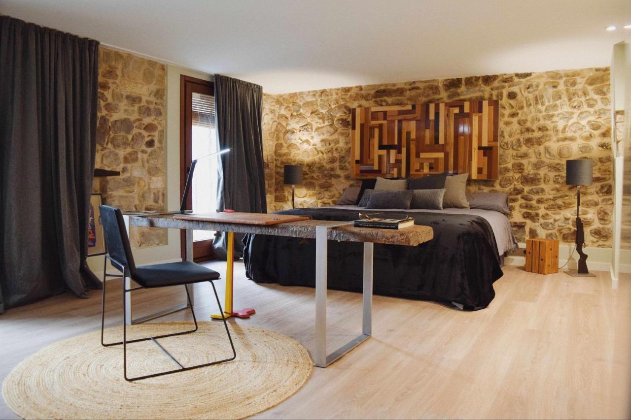 Keldomenech Bed&Art Luxury Apartment For Art Lover Besalú Exteriör bild
