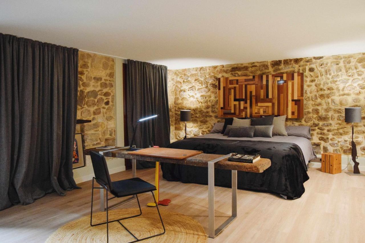Keldomenech Bed&Art Luxury Apartment For Art Lover Besalú Exteriör bild