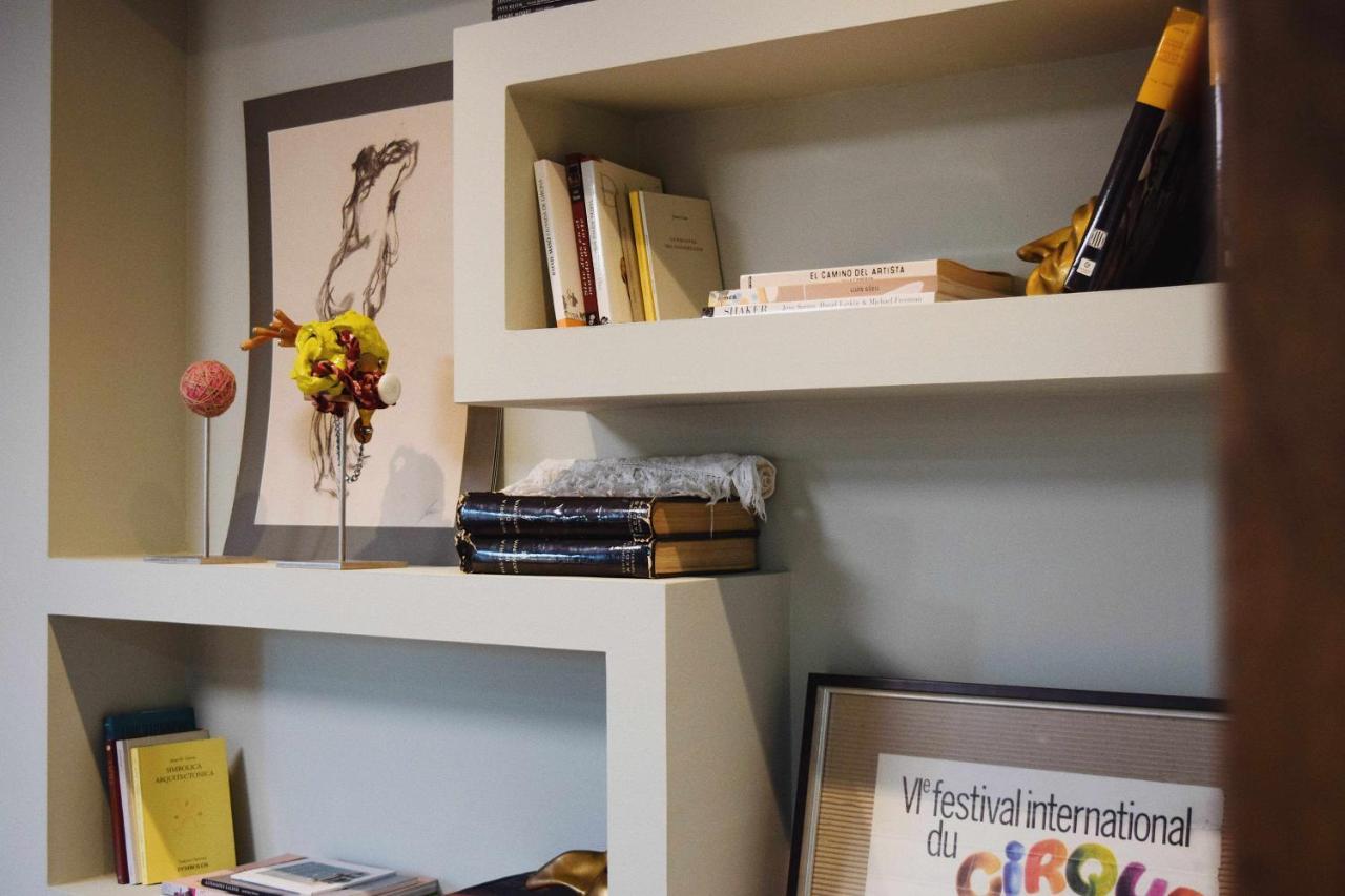 Keldomenech Bed&Art Luxury Apartment For Art Lover Besalú Exteriör bild