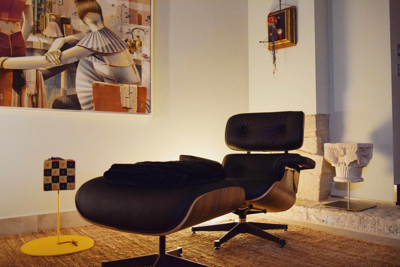 Keldomenech Bed&Art Luxury Apartment For Art Lover Besalú Exteriör bild