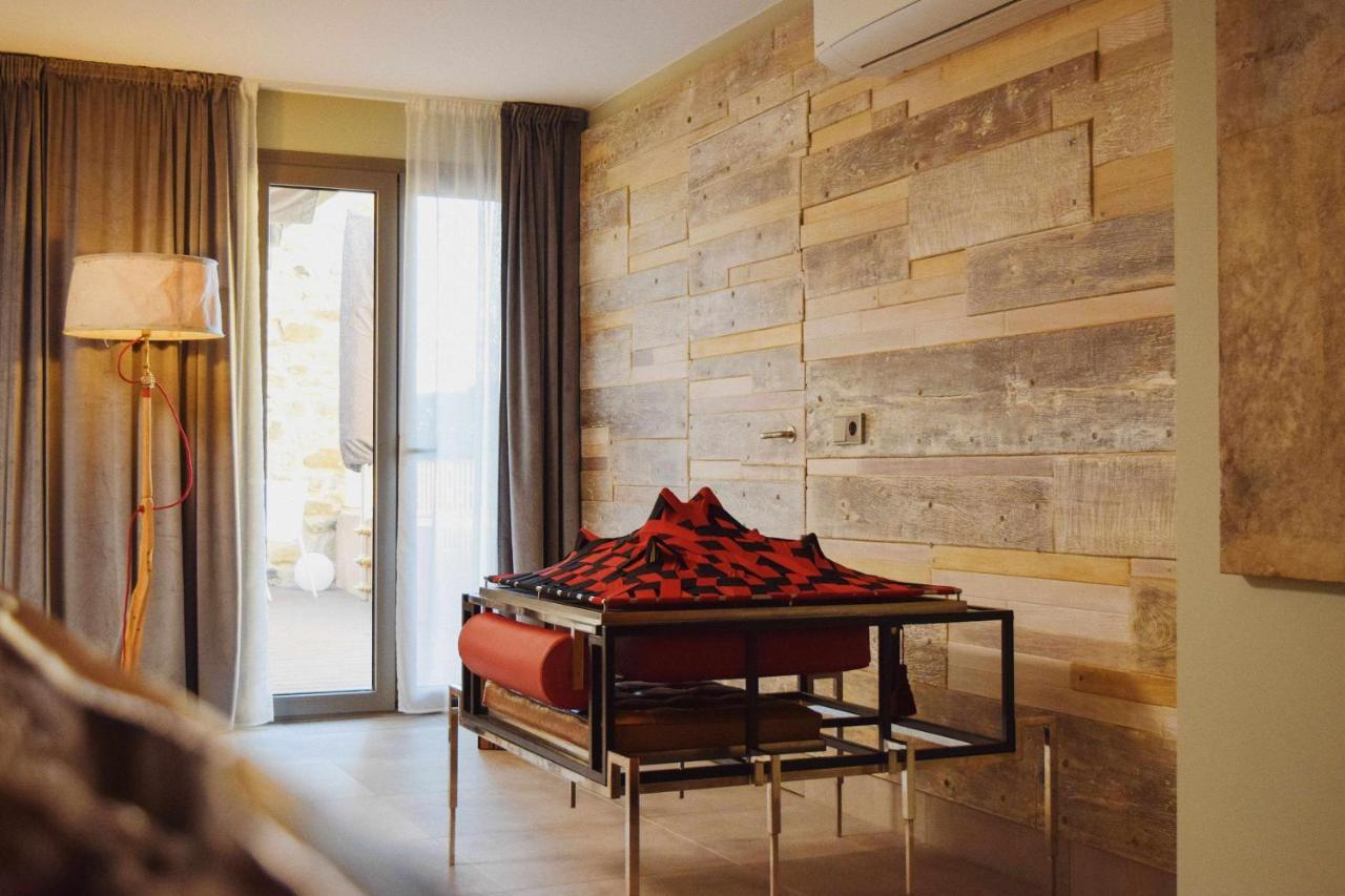 Keldomenech Bed&Art Luxury Apartment For Art Lover Besalú Exteriör bild
