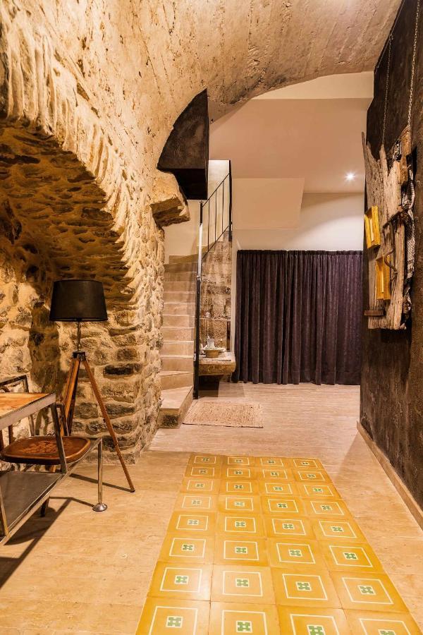 Keldomenech Bed&Art Luxury Apartment For Art Lover Besalú Exteriör bild